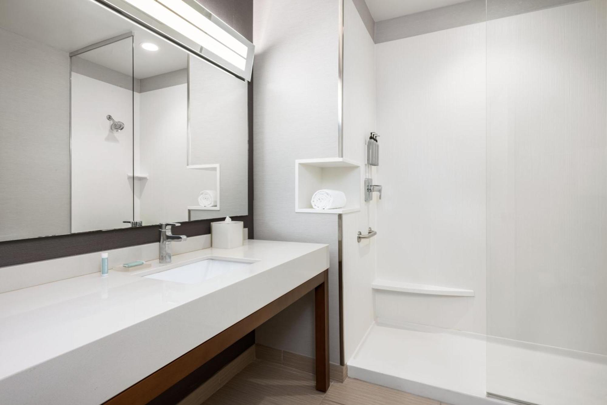 คอร์ตยาร์ด ออเบอร์น Hotel ออเบิร์น ภายนอก รูปภาพ